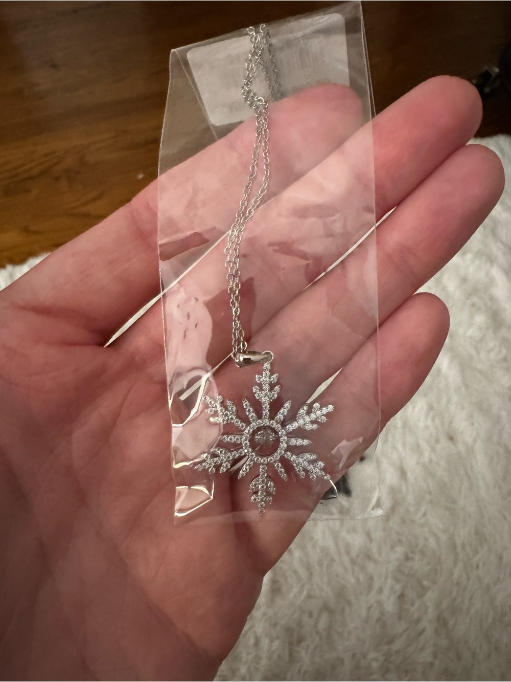 White House Black Market Silver Snowflake Pendant Necklace